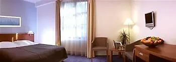 Hotel Na Zamecku Praga